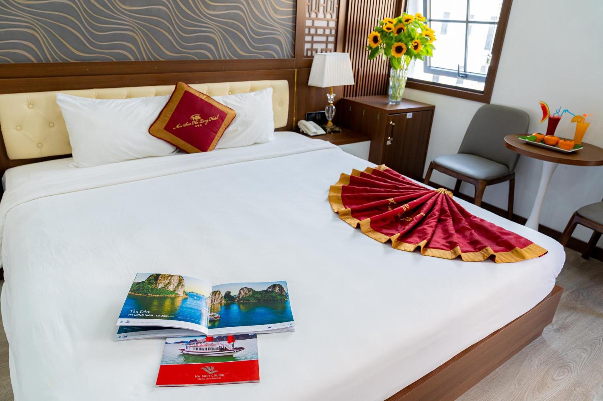 Sunland Halong Hotel And Restaurant Ха Лонг Екстериор снимка